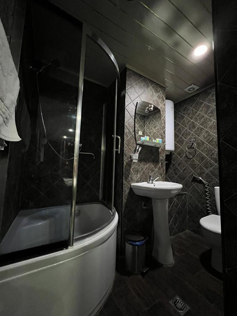 Elno Hotel Tbilisi Room photo