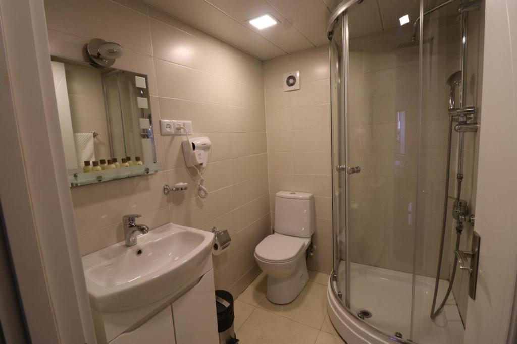Elno Hotel Tbilisi Room photo